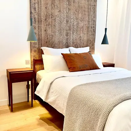 Carre Dorelegant 2 Br